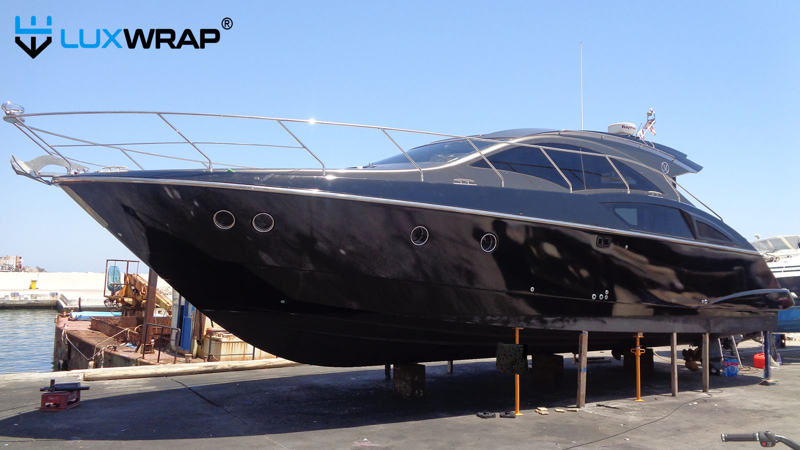Finished yacht under 20 meters wrapped